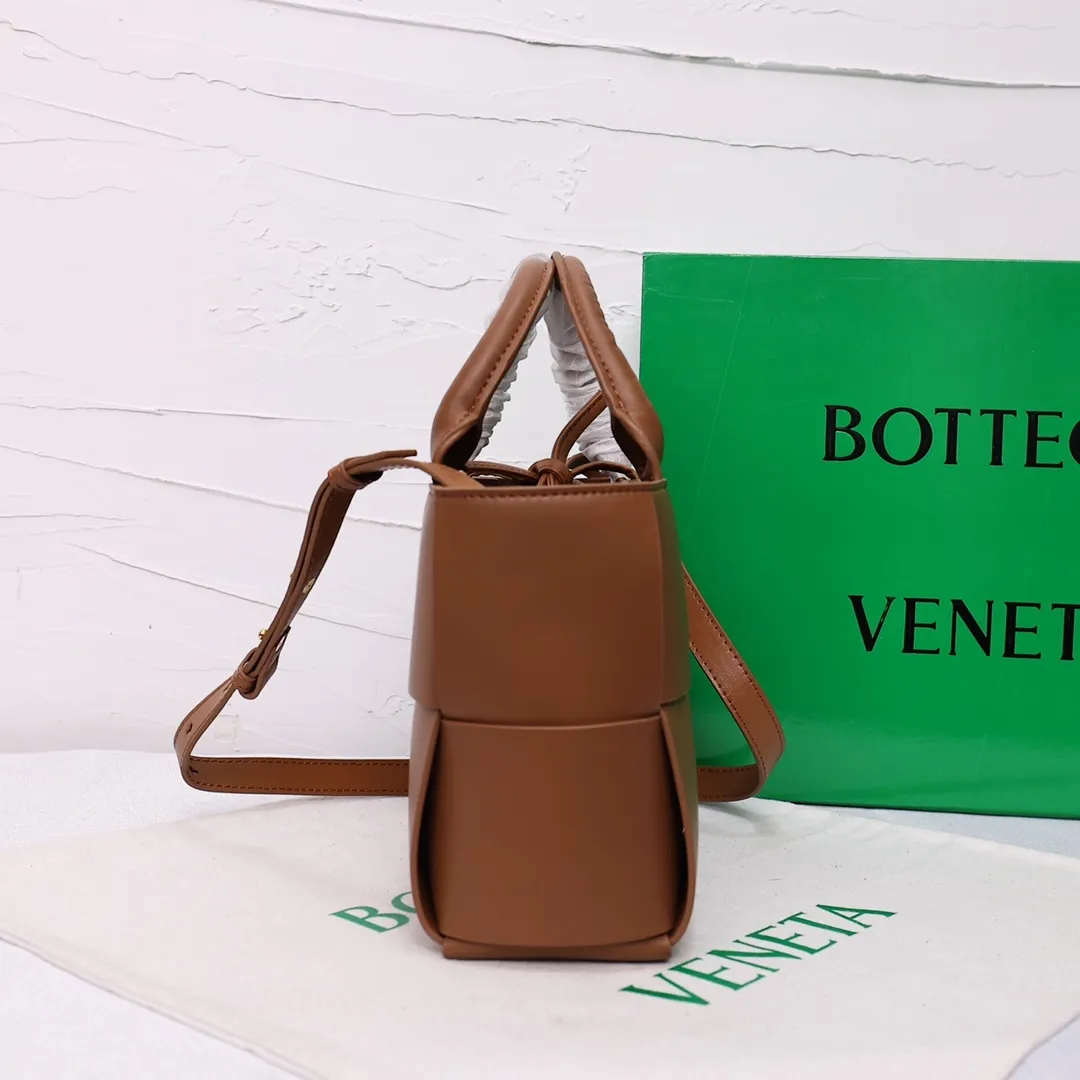 All Categories Official Website "Brand Women's Bags" Women's Bags 💙 BV 2025 Official Website New BV Crossbody Bag